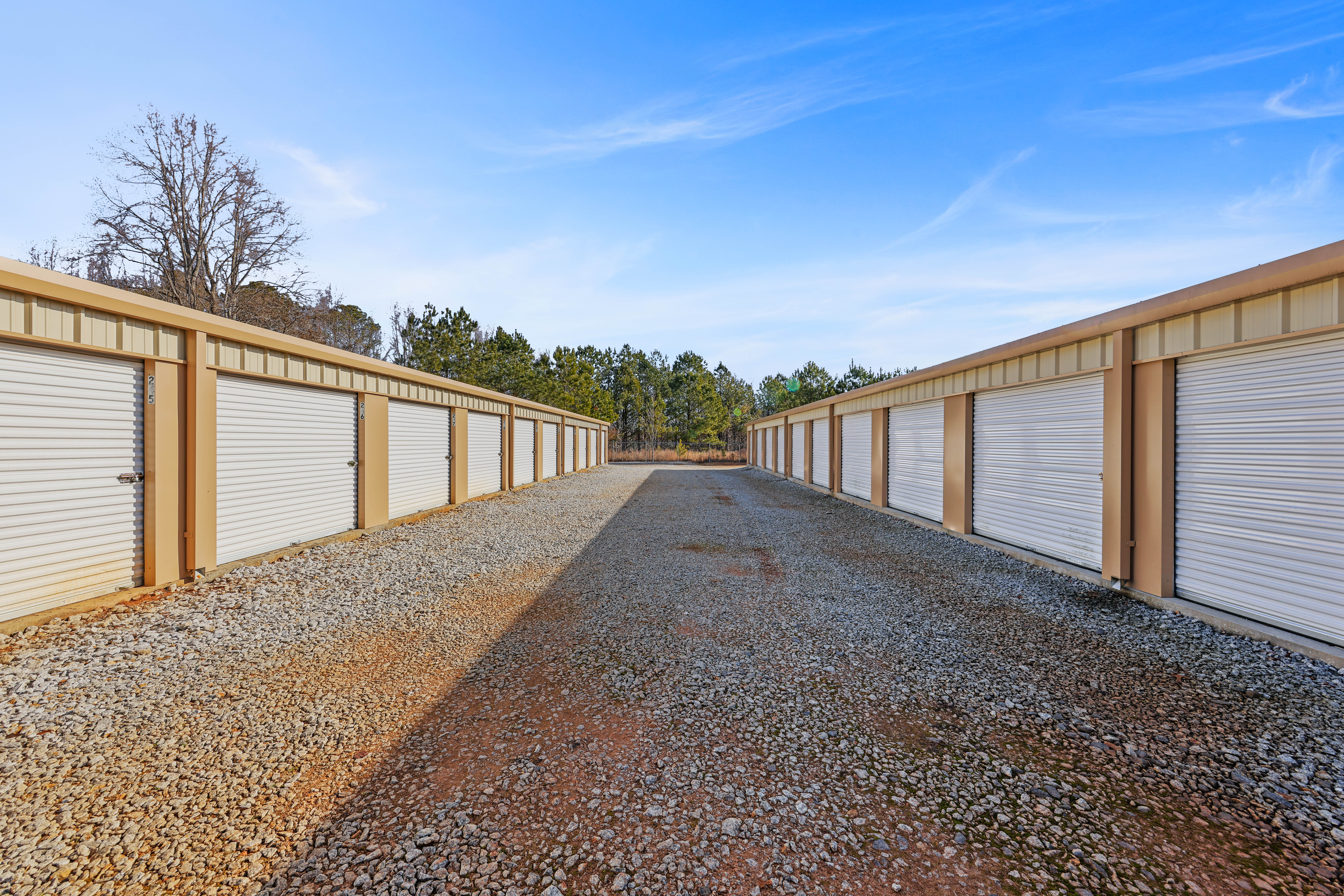 Vehicle and trailer parking spaces available in Tallapoosa GA storage lot